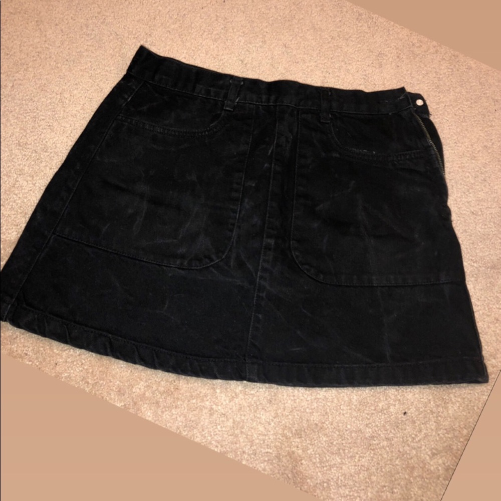 Forever 21 black denim skirt